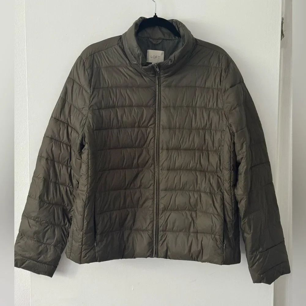 LOFT Women's Khaki Puffer Jacket